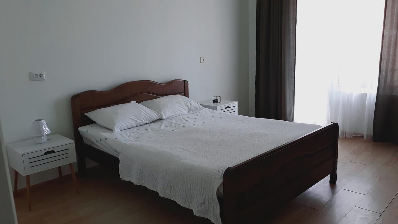 كفارياتي Green Hotel المظهر الخارجي الصورة