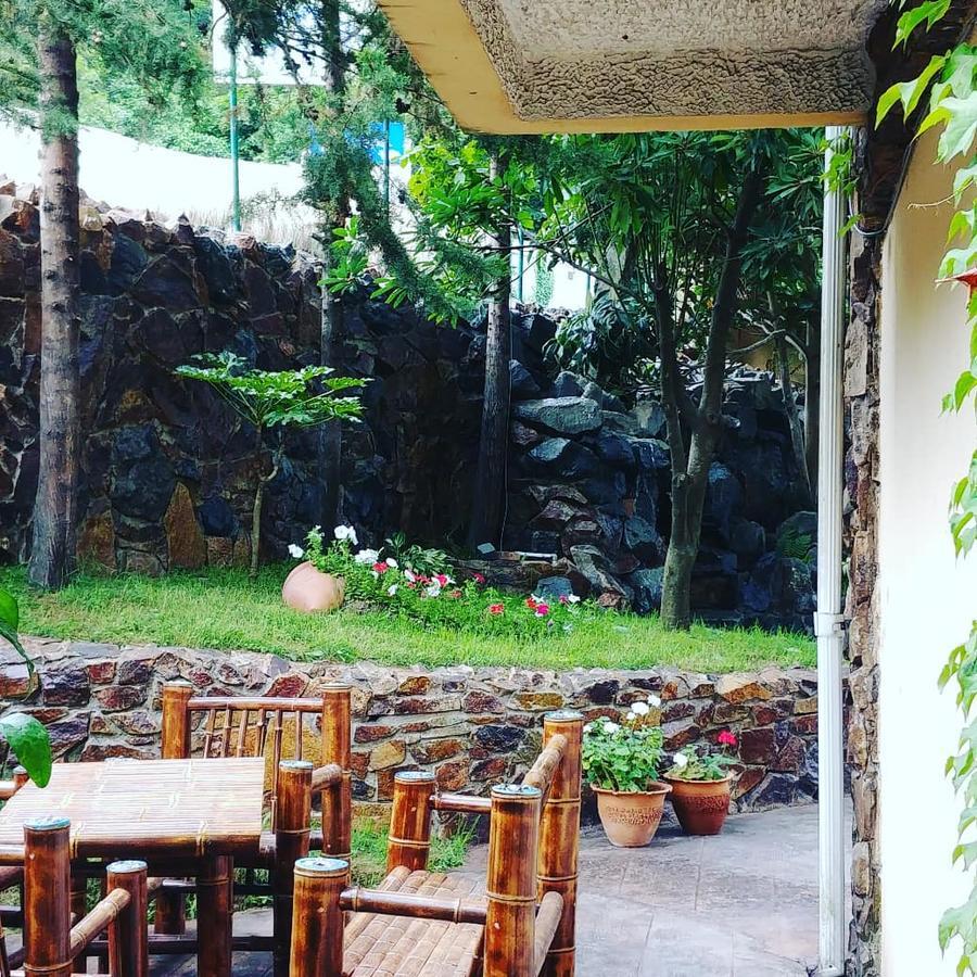 كفارياتي Green Hotel المظهر الخارجي الصورة