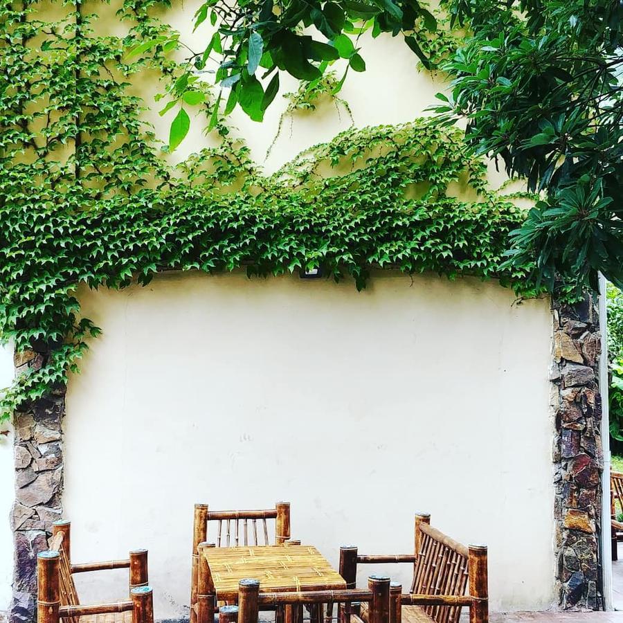 كفارياتي Green Hotel المظهر الخارجي الصورة